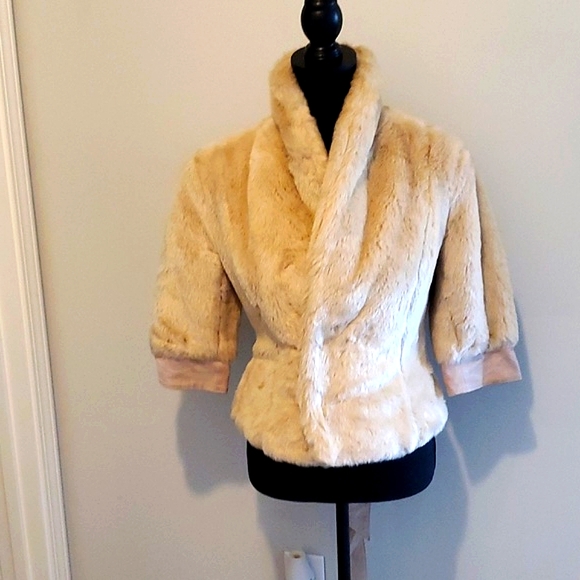 Arden B Fur Coat - Picture 12 of 16